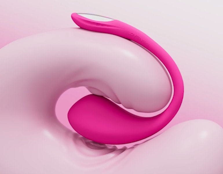 Lovense Lush 4 Review: Powerful G-Spot Vibrator 5 - Consent Culture Demonstrating the vibration settings of the LOVENSE Lush 4.